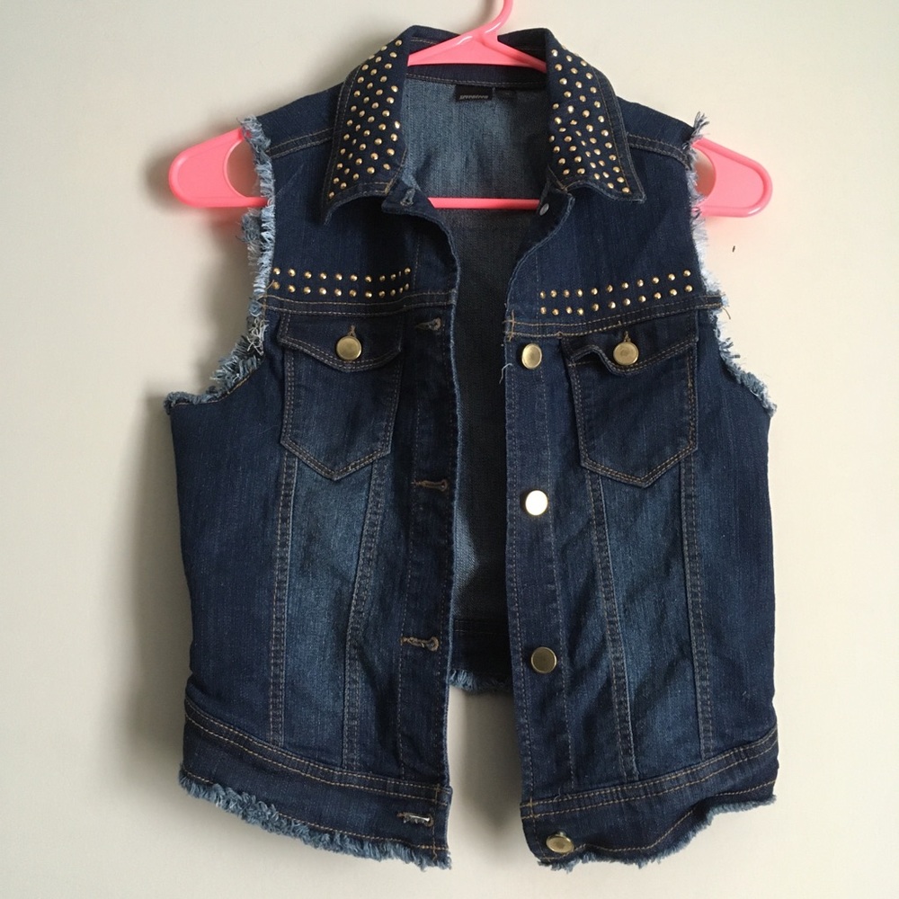 Seventeen studded vest